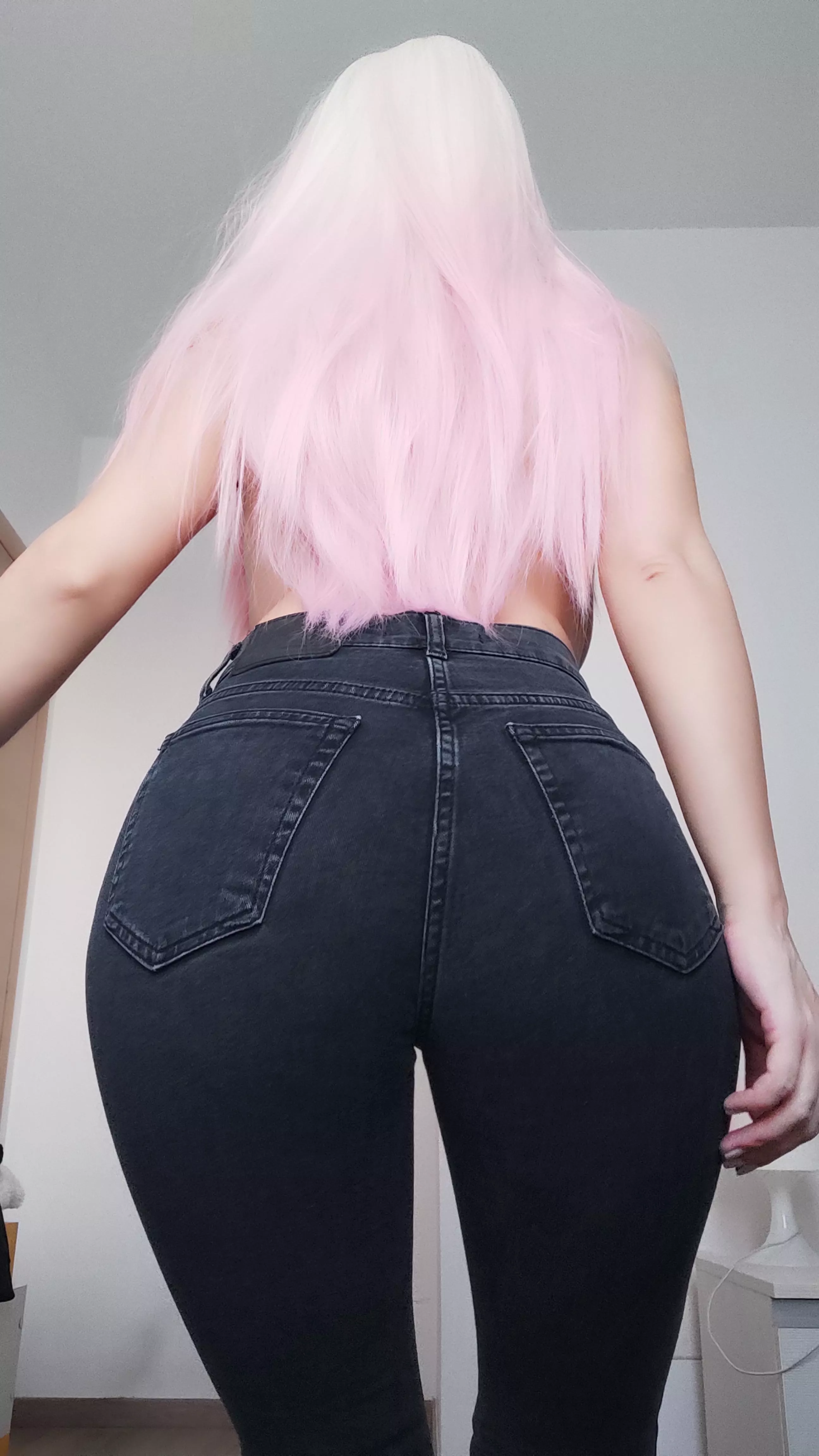 Would you bend me over? posted by alleyabae