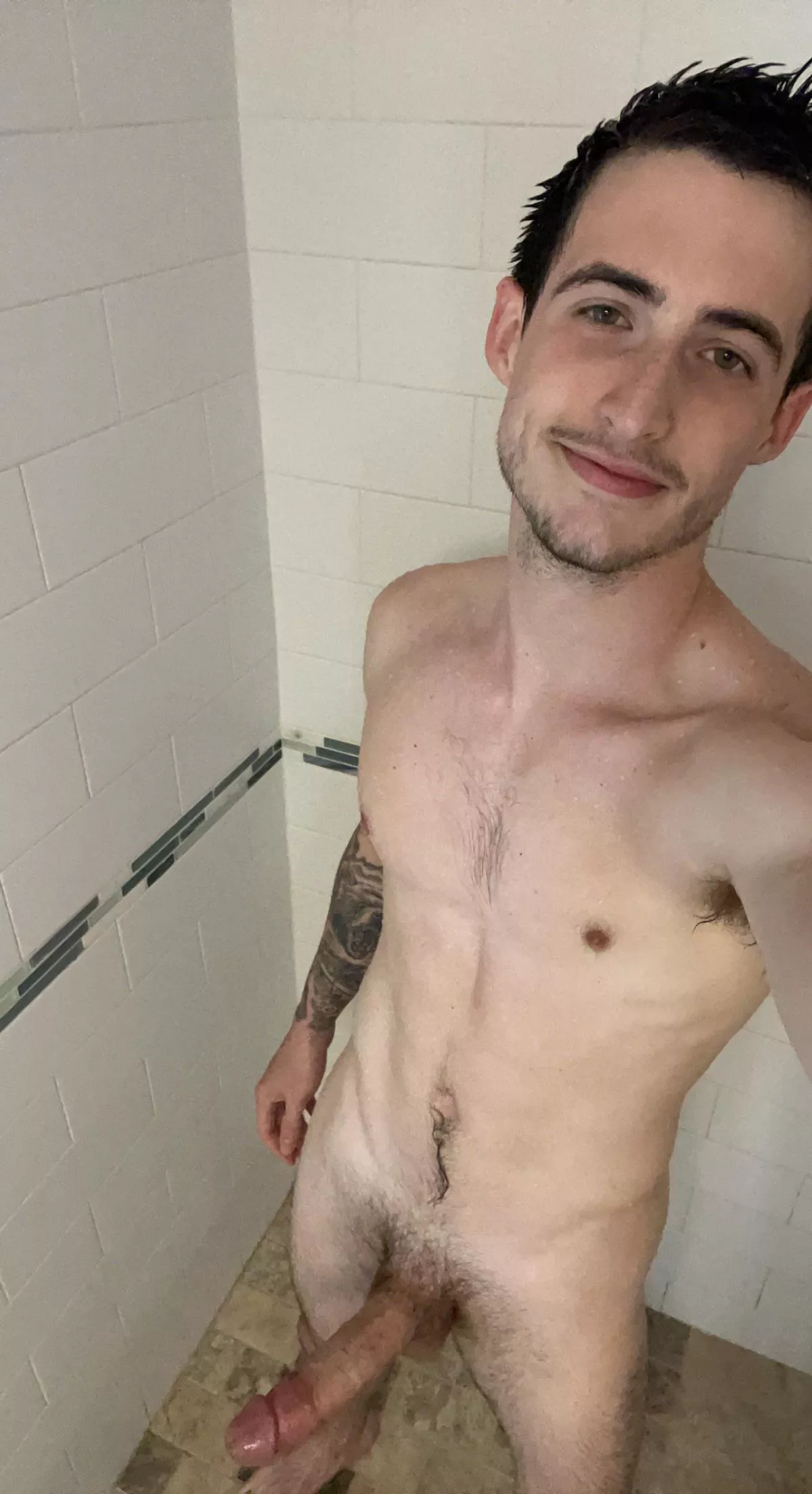 Would you bend over for me?😏 posted by MaxPriceOF