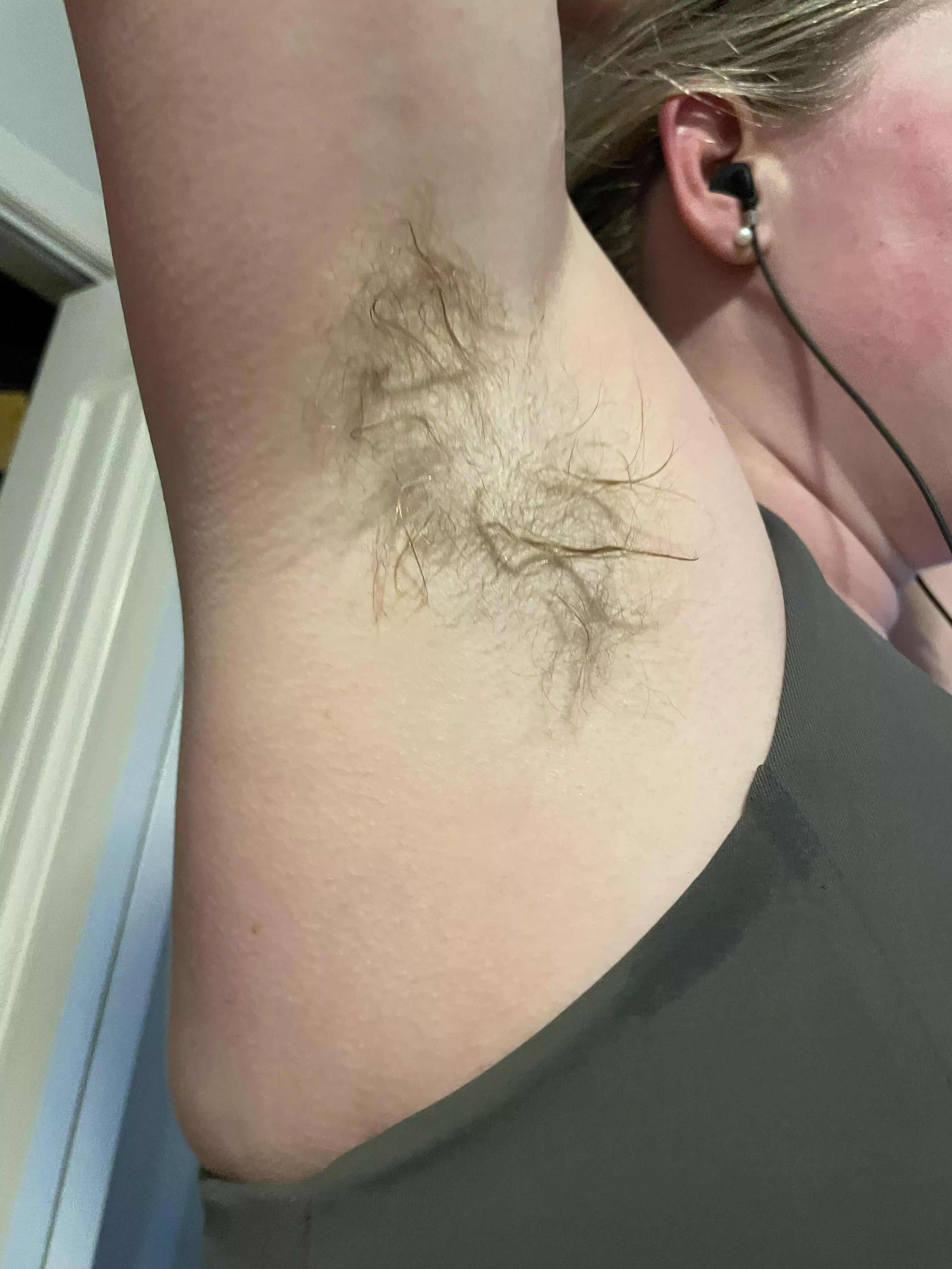 Would you cum on my sweaty hairy pits? You have to bury your face in them first! 😉 posted by randyrabbit1983
