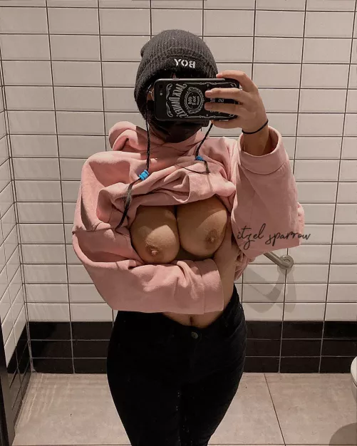 Would you date a tboy? by itzelsparrow02