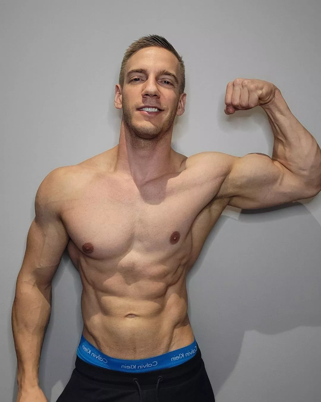 Would you date this guy ? posted by John_fitness91