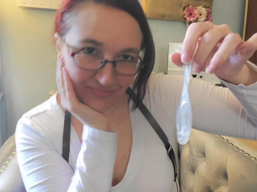 would you eat it for me? posted by alleriamystic