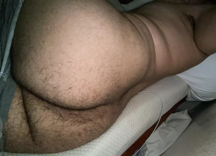 Would you eat me out? by InternationalMaize51