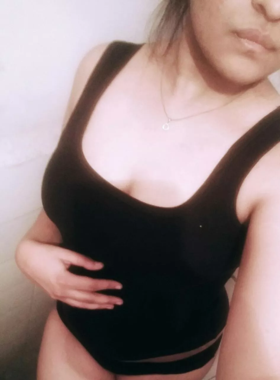 Would you force breed my ass too ? 🙈[F] posted by desi_kink