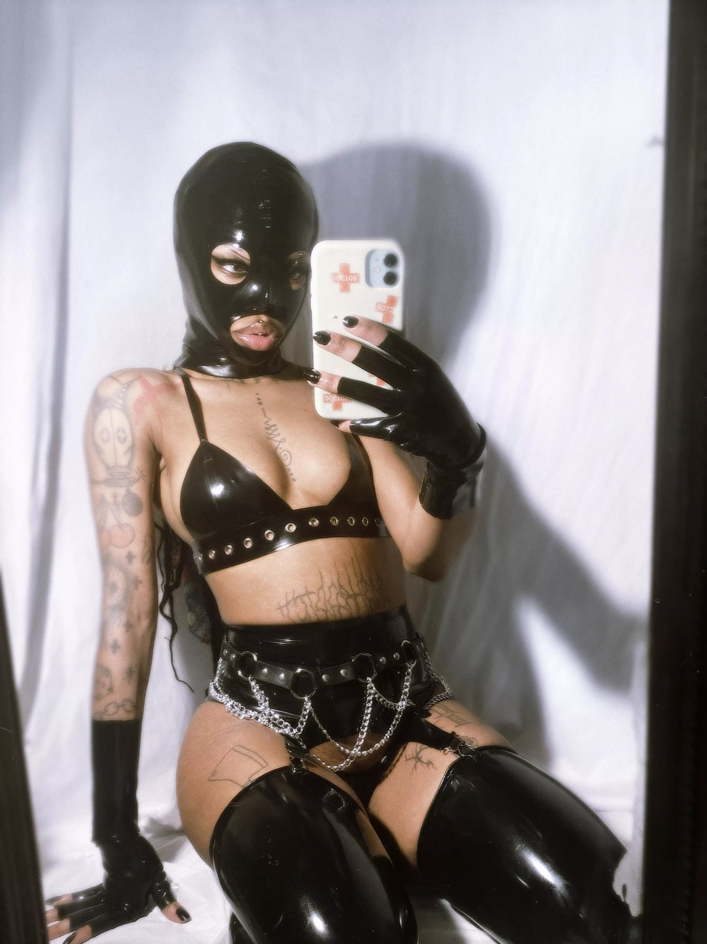 Would you fuck a rubber doll? [f] posted by xxxenovia