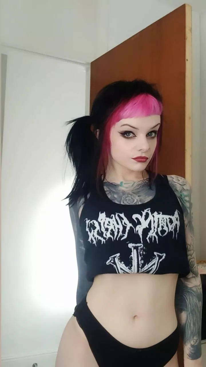 Would you fuck me? posted by PixxiGrrl_