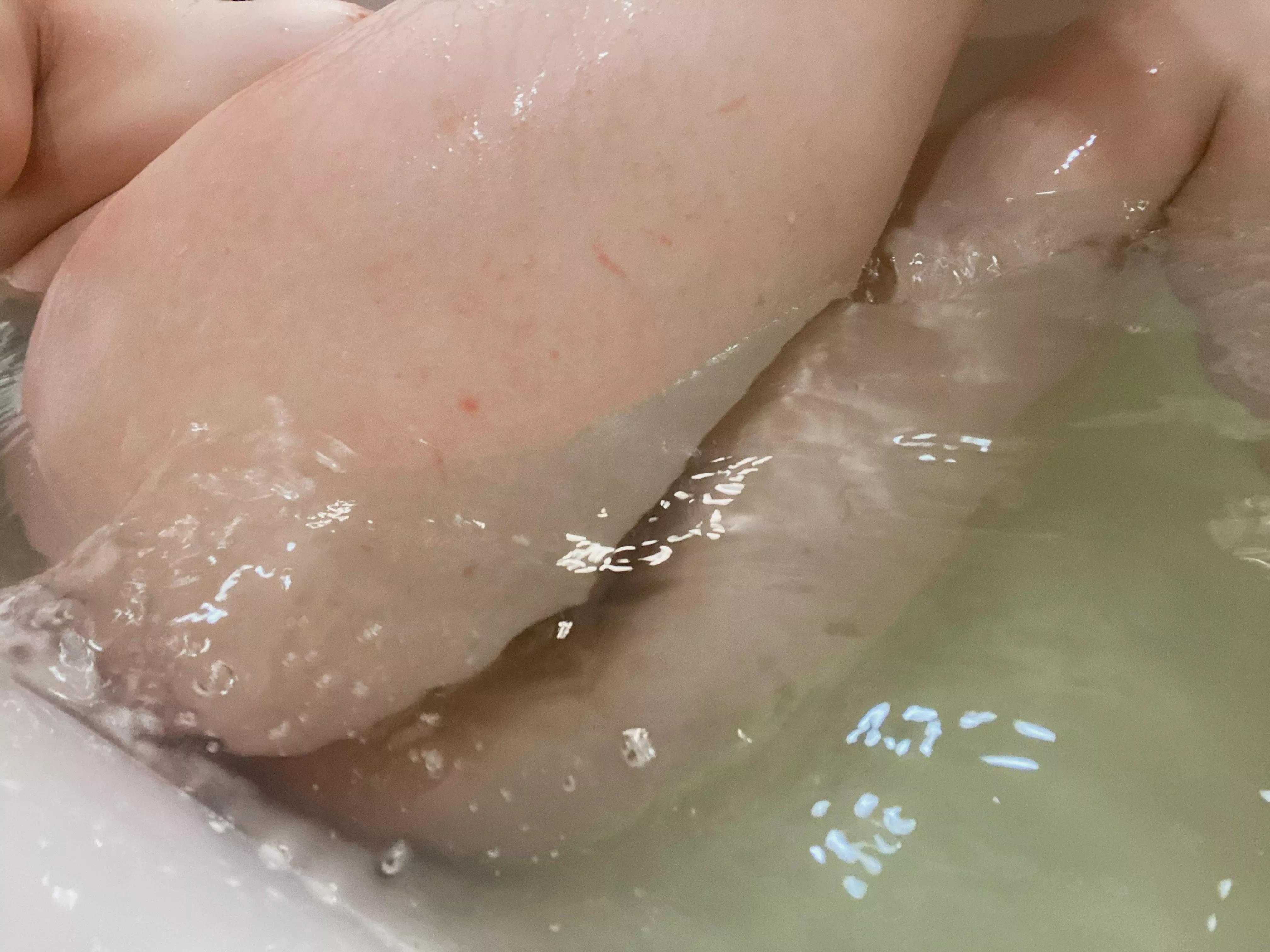 Would you fuck me before, during, or after my shower? posted by giakneeknee