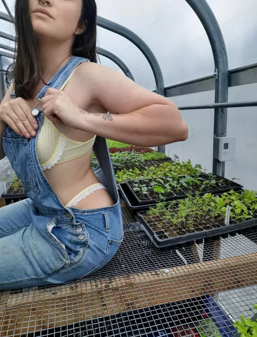 Would you fuck me in the nursery, hiding from my boss? 😏🤫 by Rosethefarmgirl