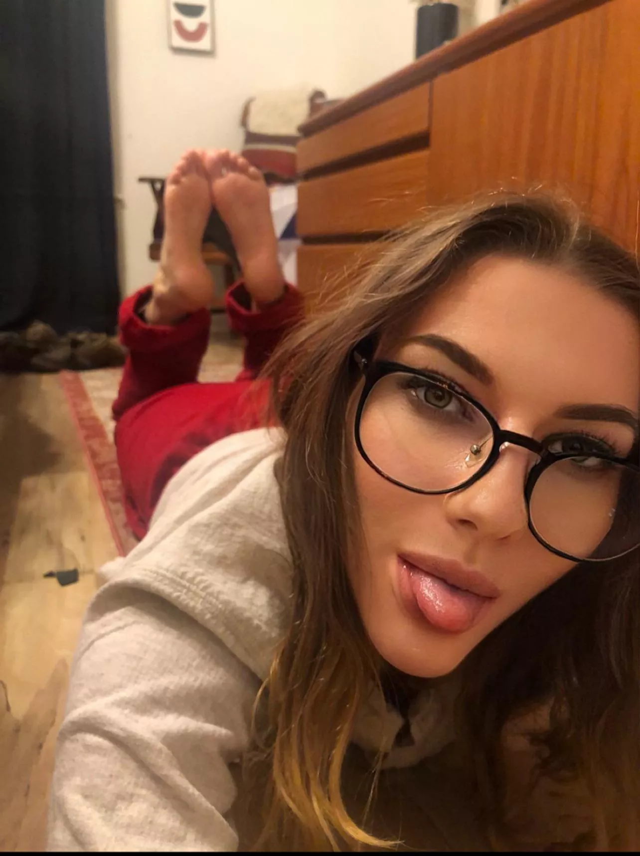 would you fuck me in this position? posted by Kyliesfeettt