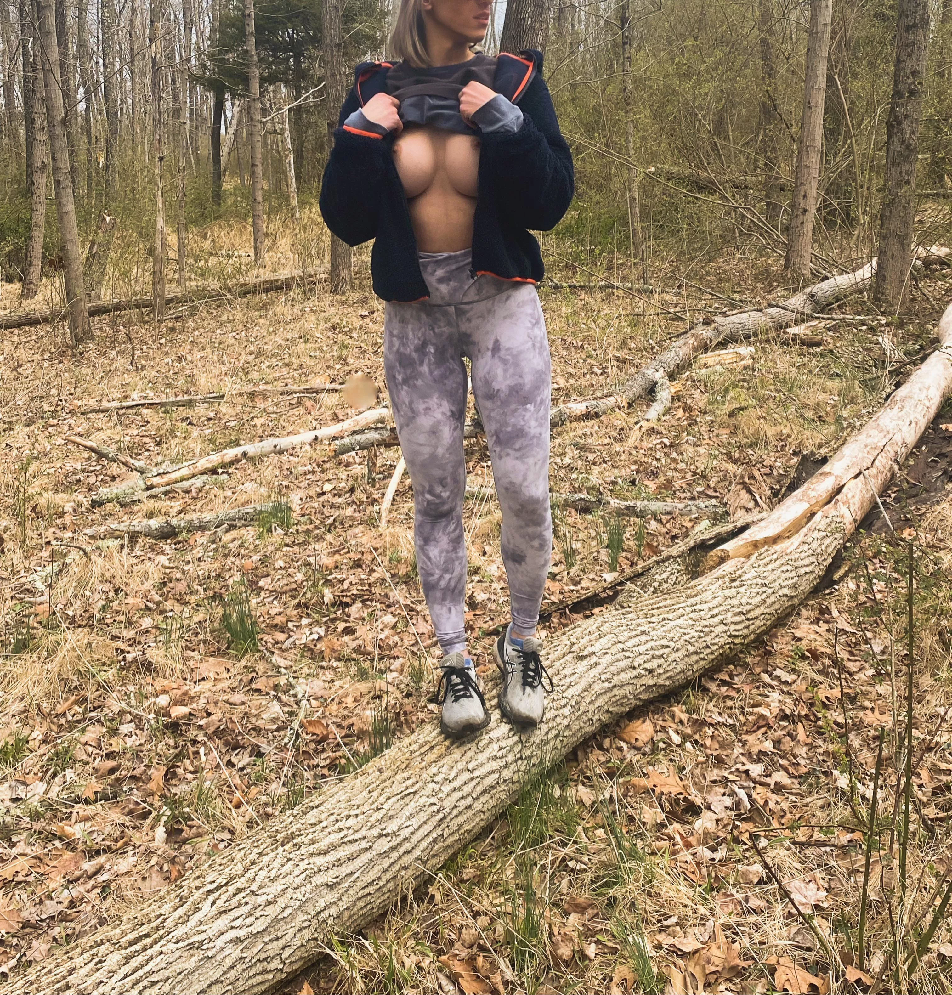 would you fuck me on a crowded hike if I begged? posted by ASU_Eve