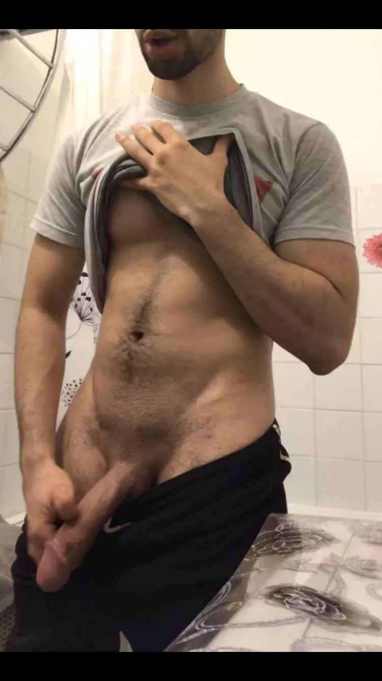 Would you get on your knees ? posted by mojitoishard