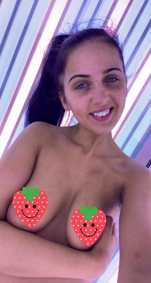 Would you give me a load full? I have 40% off got my next 10 new subs 😈 link in comments by user_2000x