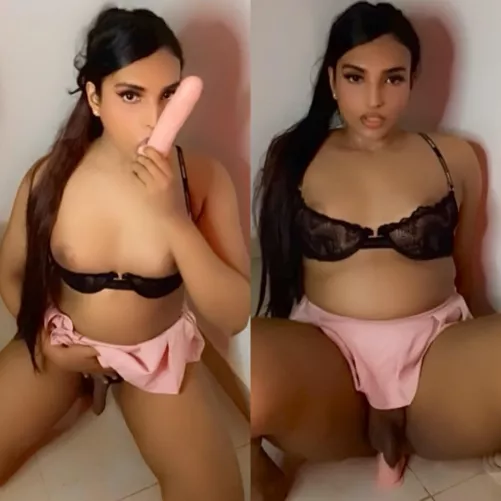 Would you hook up with a trans girl ? by zorilee