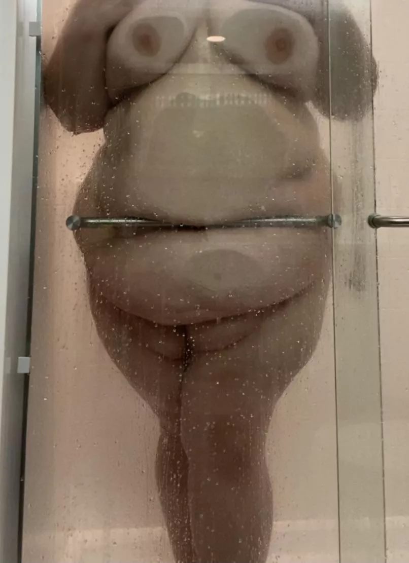 would you join me? 💦 posted by tickitacky