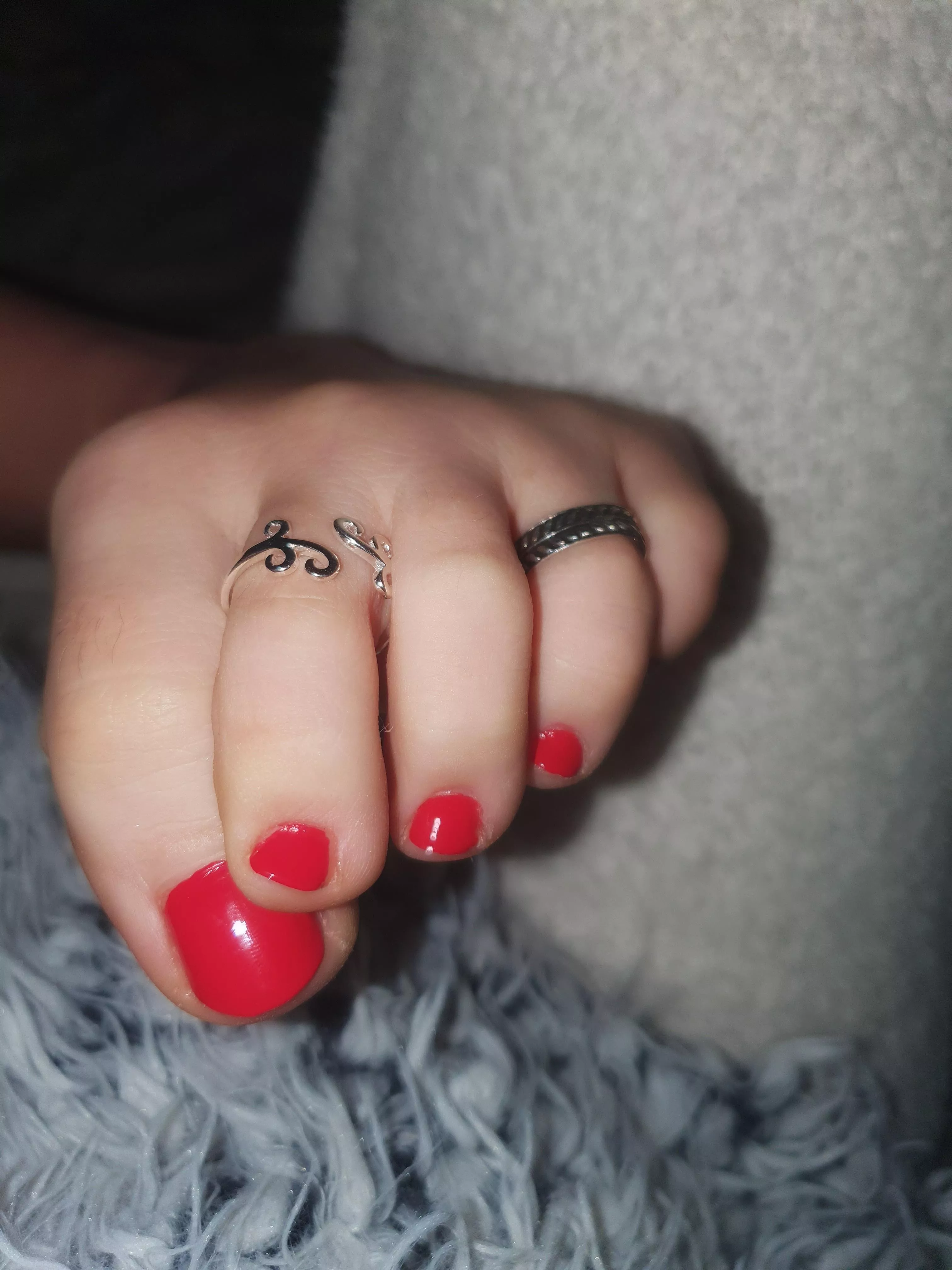 Would you kiss these toes? 😇🌟 posted by cute_toes699