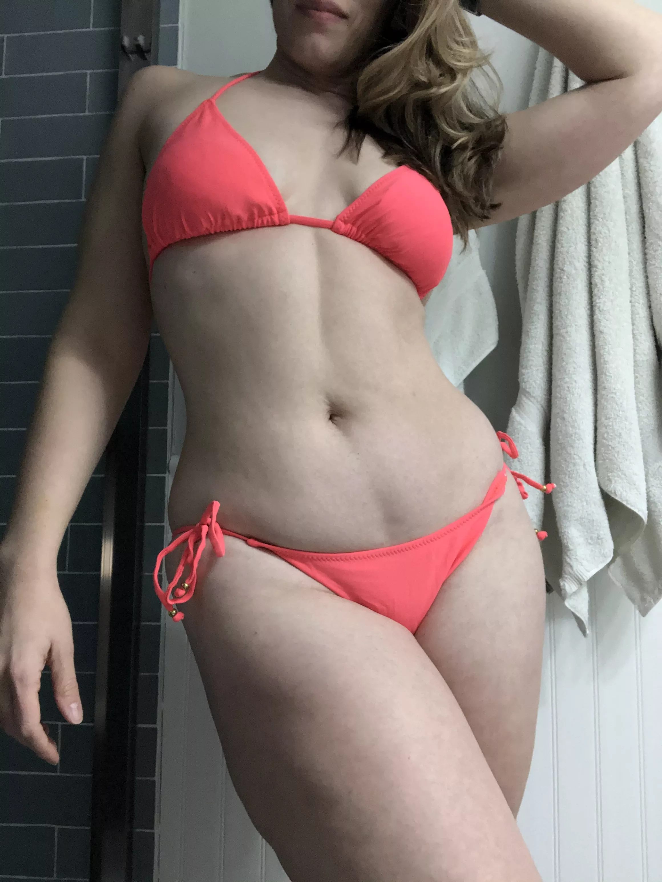 Would you let my wife pose all day in her bikini for you? posted by EmilySequoia