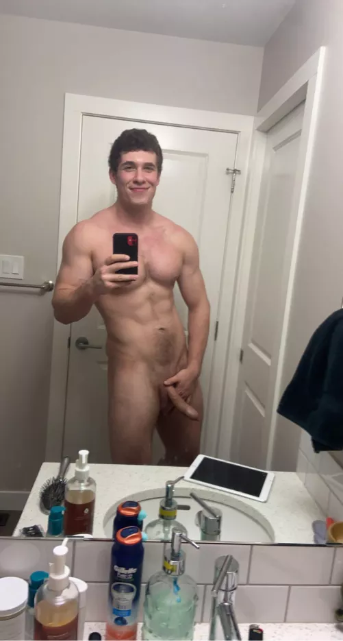 Would you let this 6’4” 220lb Canadian guy fuck you? by Jackpackage71