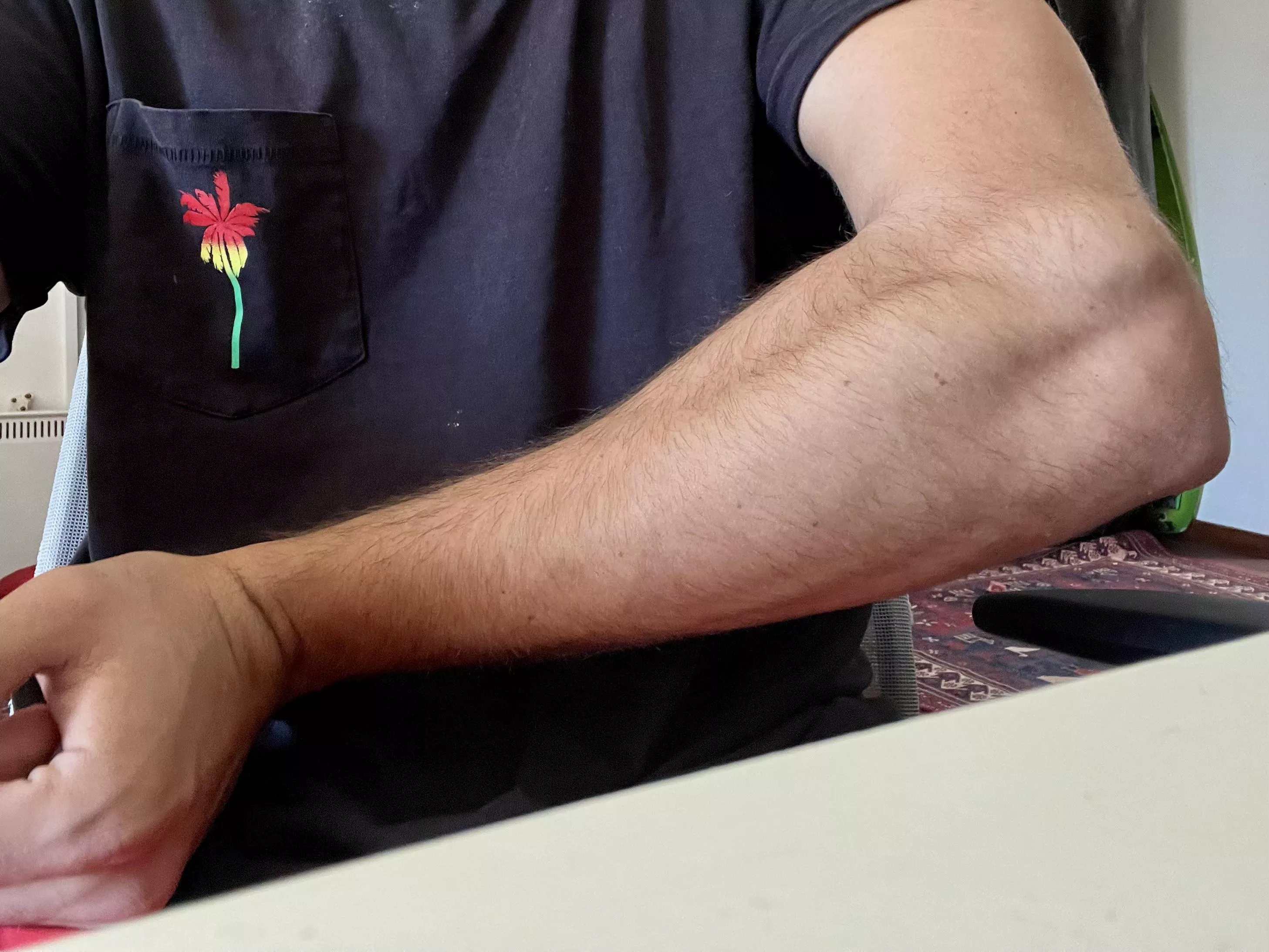 Would you like a demonstration of my grip strength? ;) posted by longllamalifts