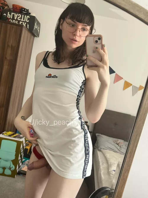 Would you like a taste? 😳💖 by icky_peach