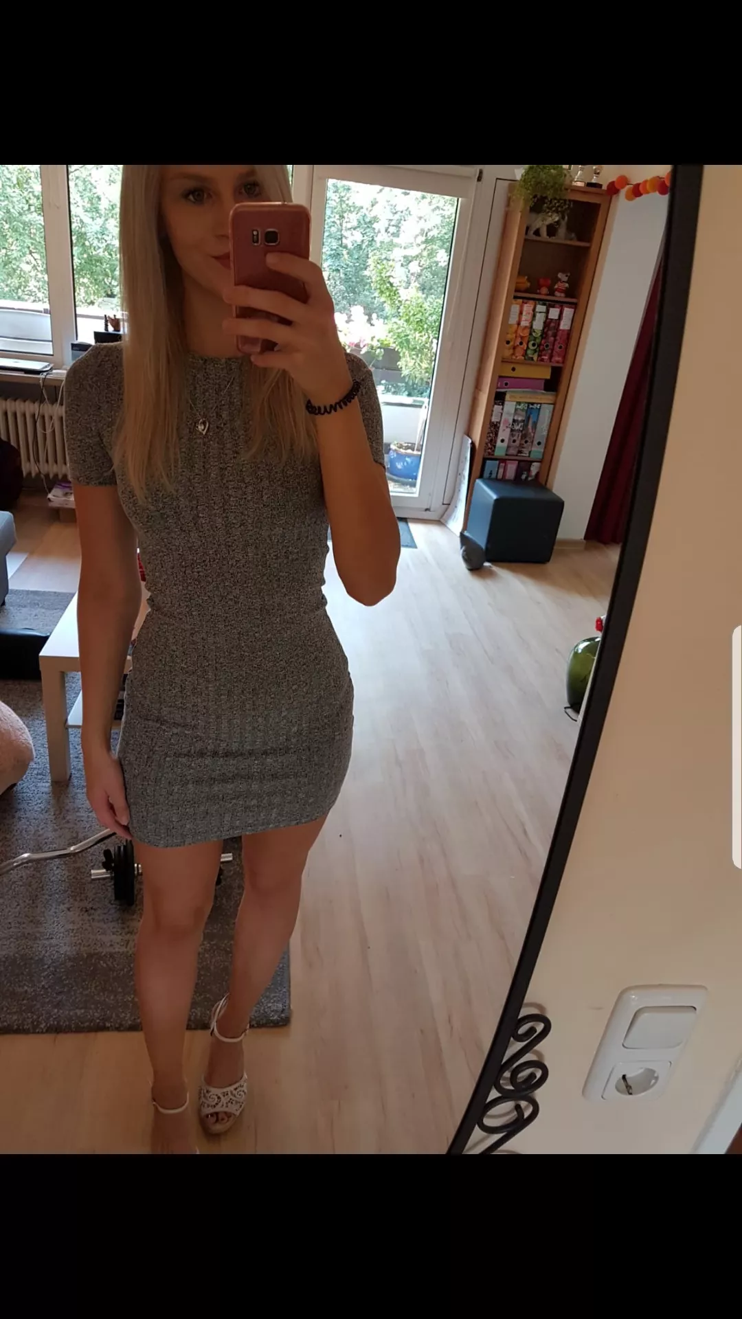 Would you like to feed and Finaly cumtribute my verified blond german GF! posted by blueblond19