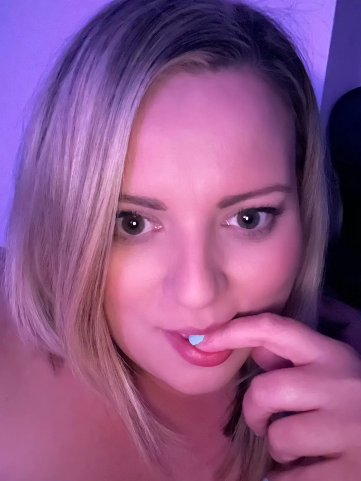 Would you like to see me suck and fuck? Well fun quick it’s 35% off new subs at moment💋link below xx posted by MrMrsDickinsxxx
