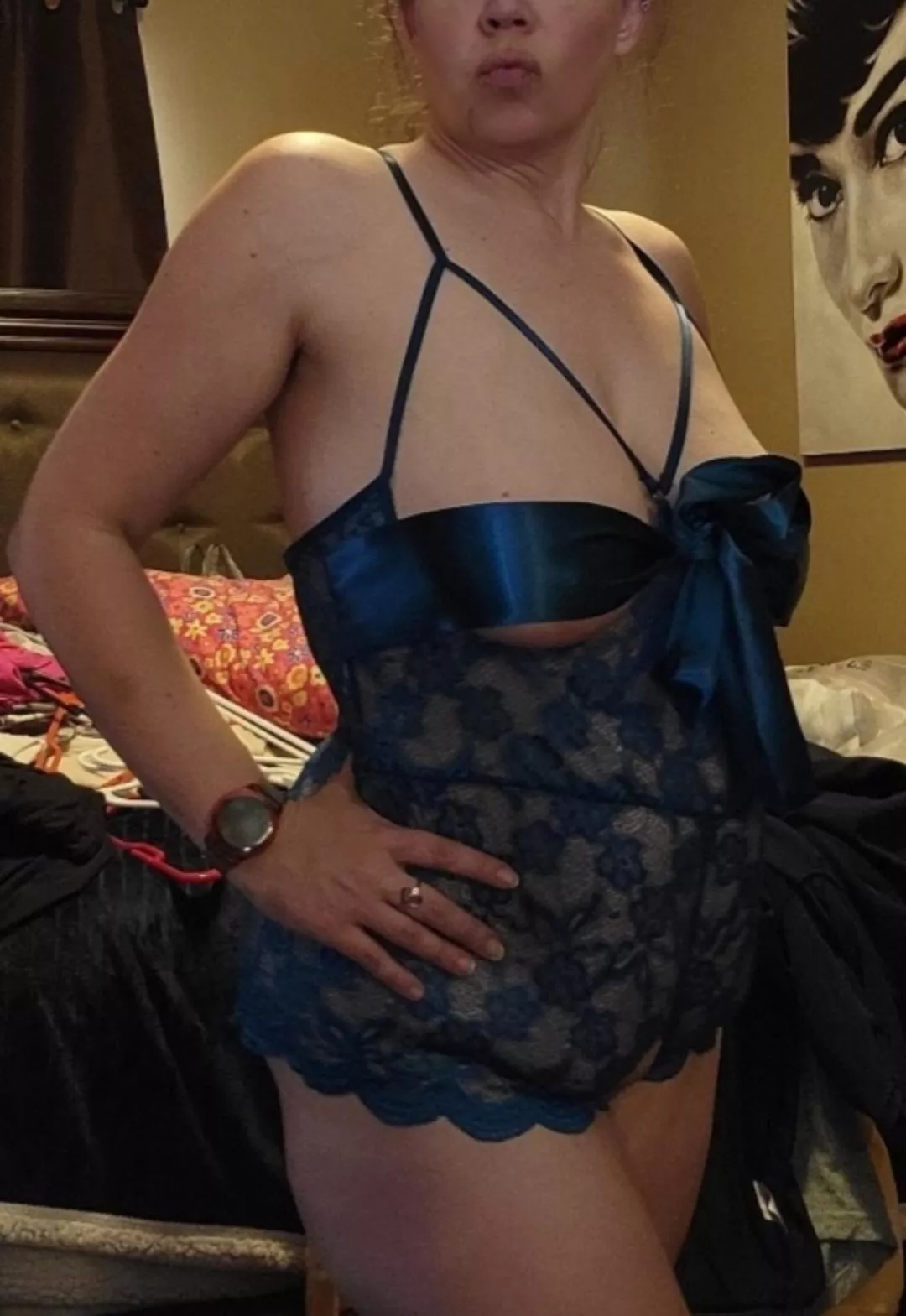 would you like to untie? posted by ExcellentComposer939