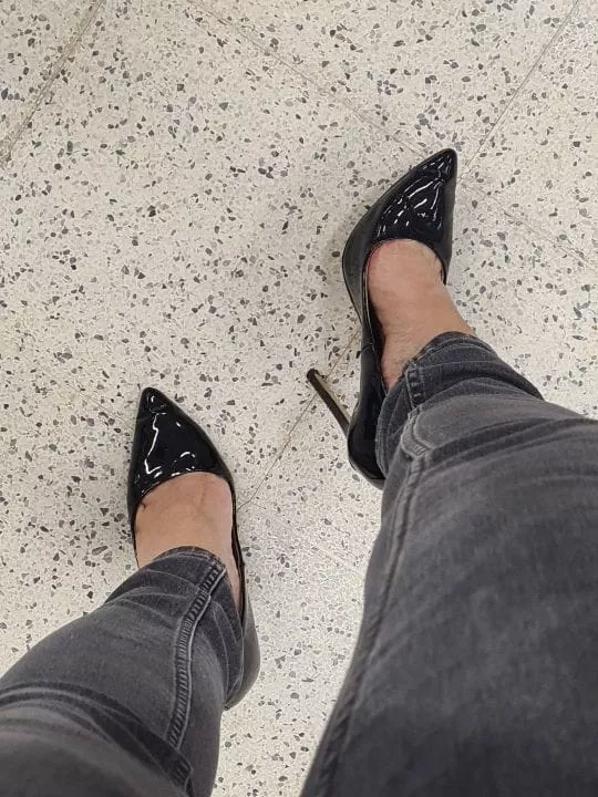 Would you look at my heels in public? posted by Louise_fabs