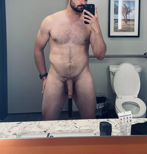 Would you meet me in my room if I slipped you the hotel key? 👀 by nooddude07