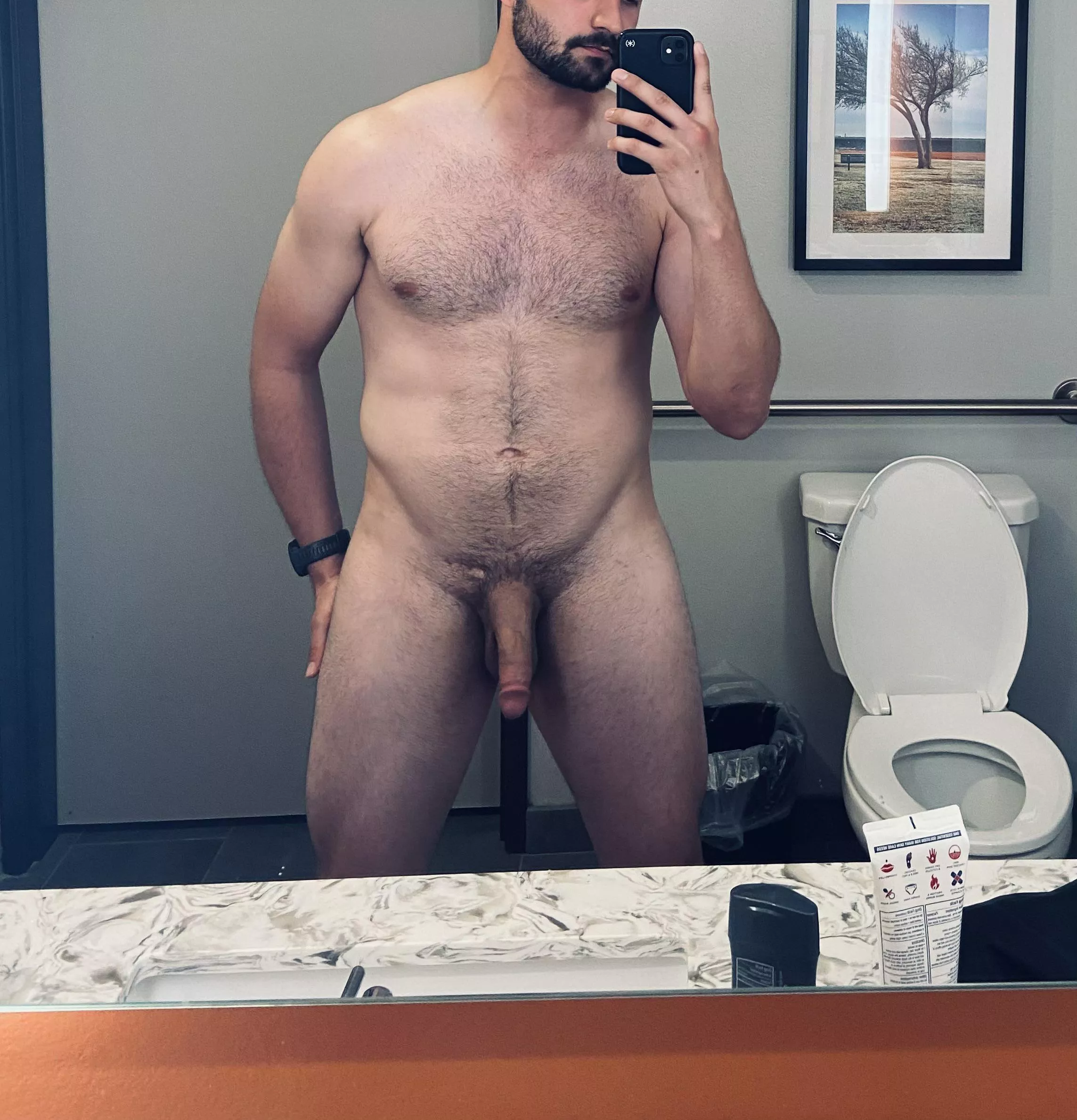 Would you meet me in my room if I slipped you the hotel key? 👀 posted by nooddude07