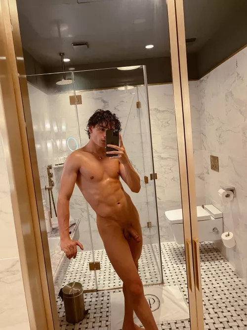 Would you mind keeping it warm for me? ❤️‍🔥 by iblameLaurent