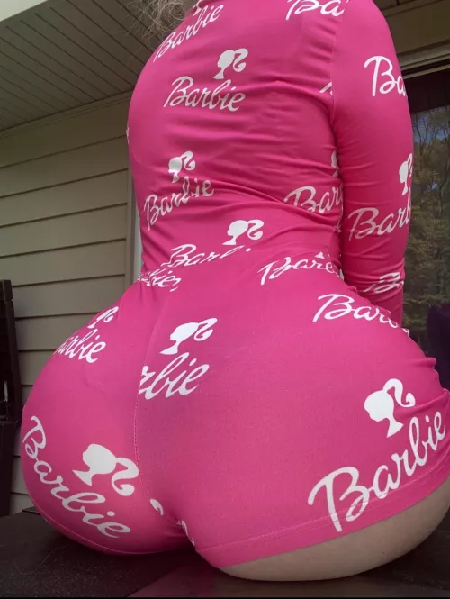 Would you play with me? by realprettyangel