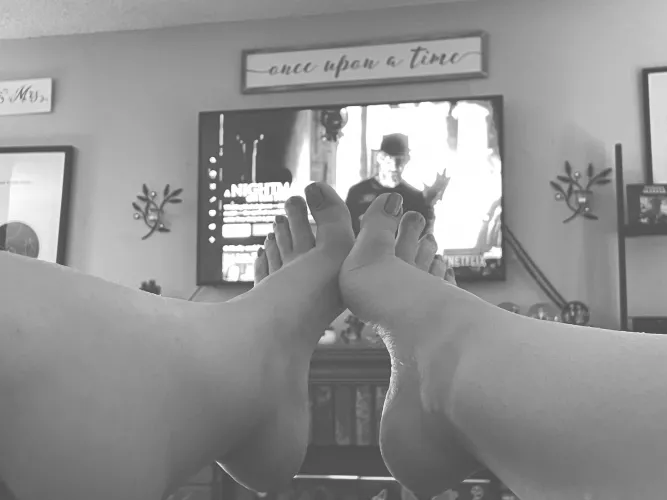 Would you rub my feet while I watch scary movies?🖤 by momiifeet