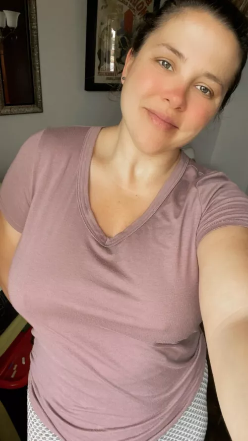 Would you say I’m a milf? by laylabanks