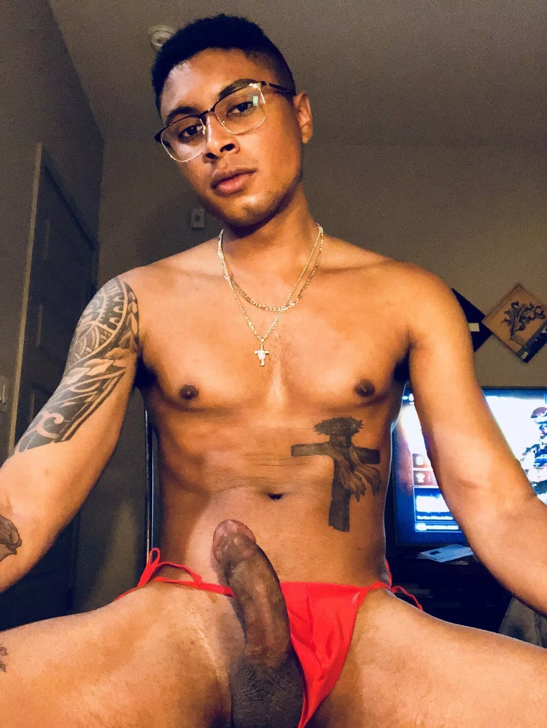 Would you sit on my lap? posted by fiddledidle