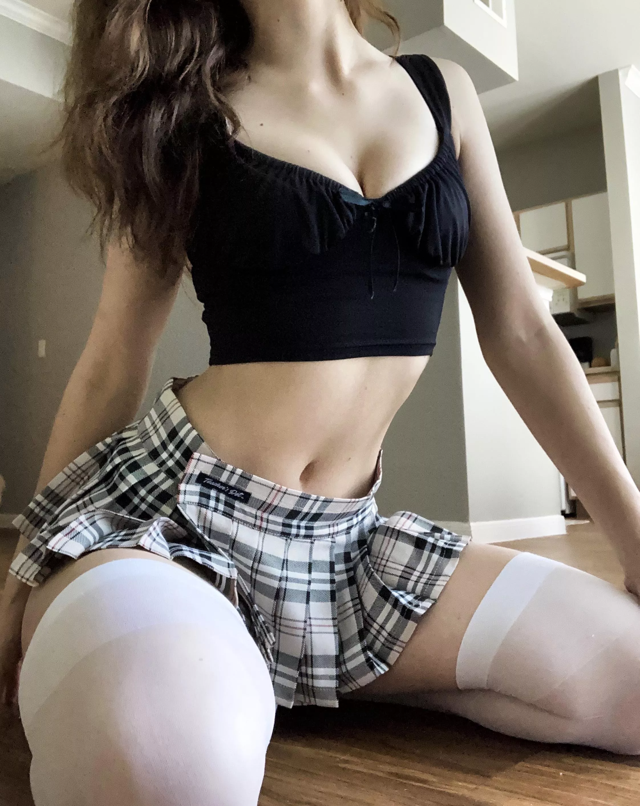 Would you skip class with me? 😏 posted by _dahliadarling