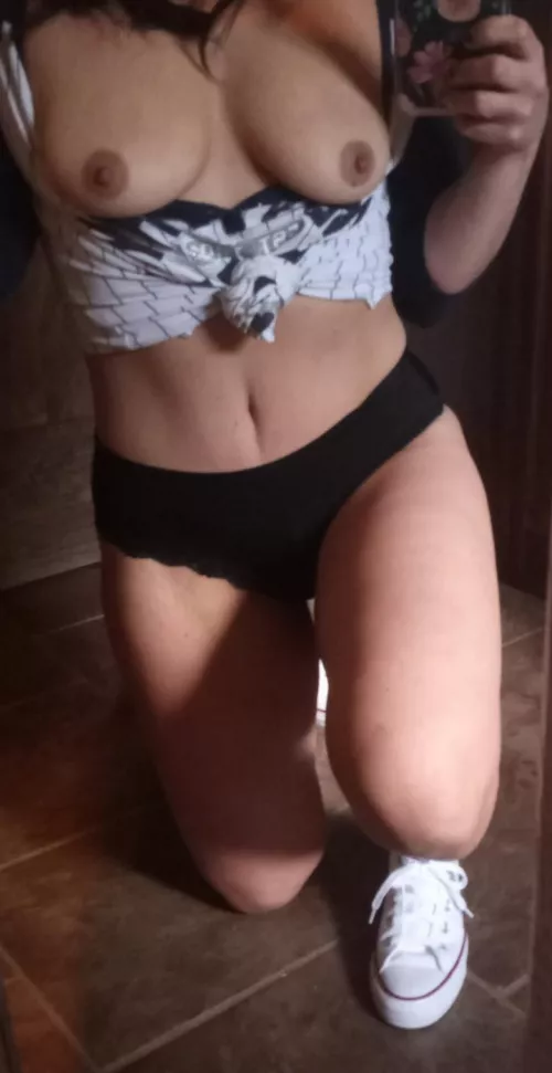 ⚾️ would you slide into home with this 40yo mama of 4? by mysteriousmilf03