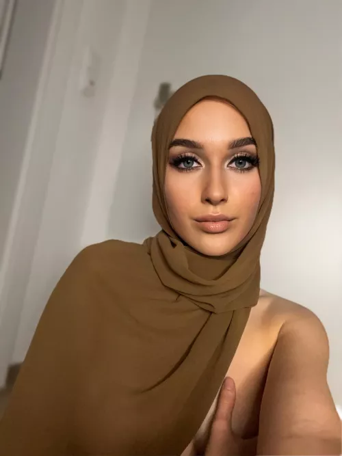 would you smash me or pass me? by fareeha_bakir