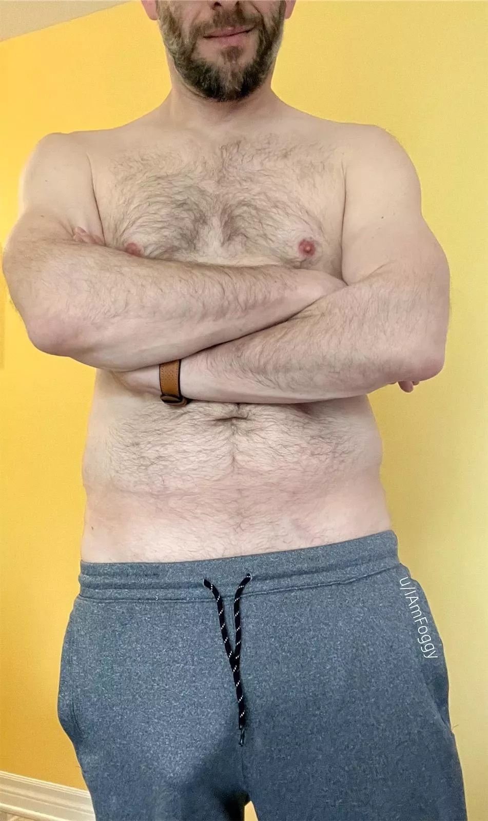 Would you sneak a glance or two? Perhaps bite your lower lip? posted by IAmFoggy