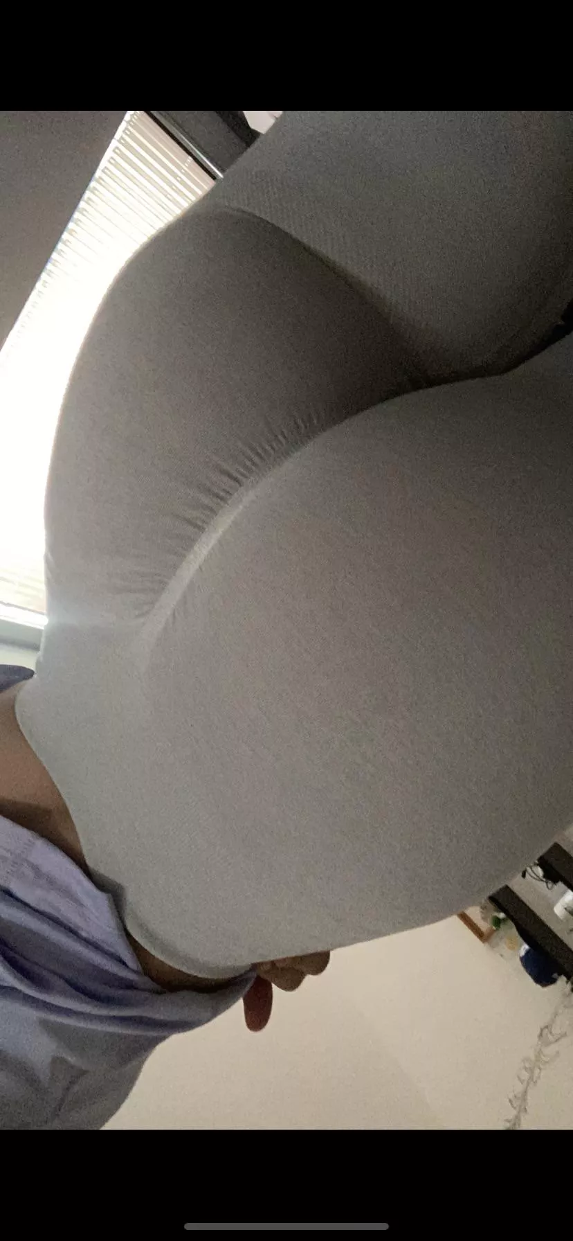 would you stare in the gym? posted by lillybambach