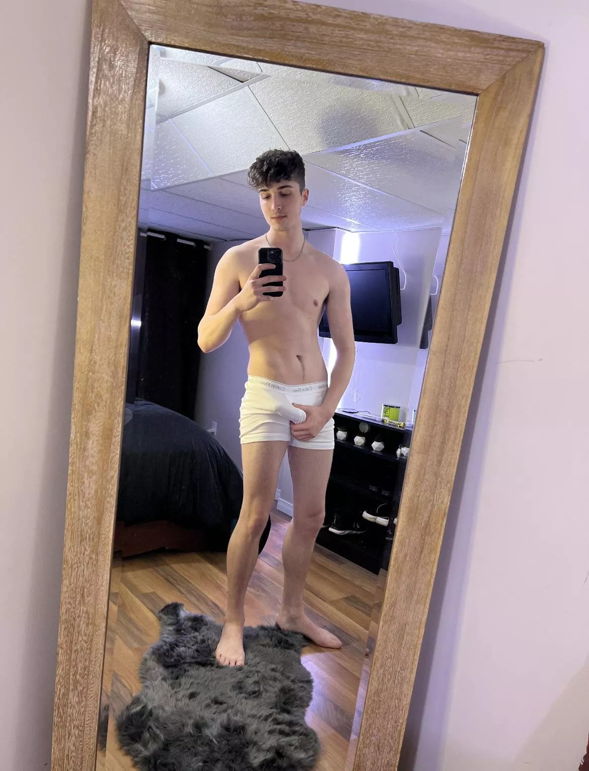 Would you suck my bulge? posted by sadboycad