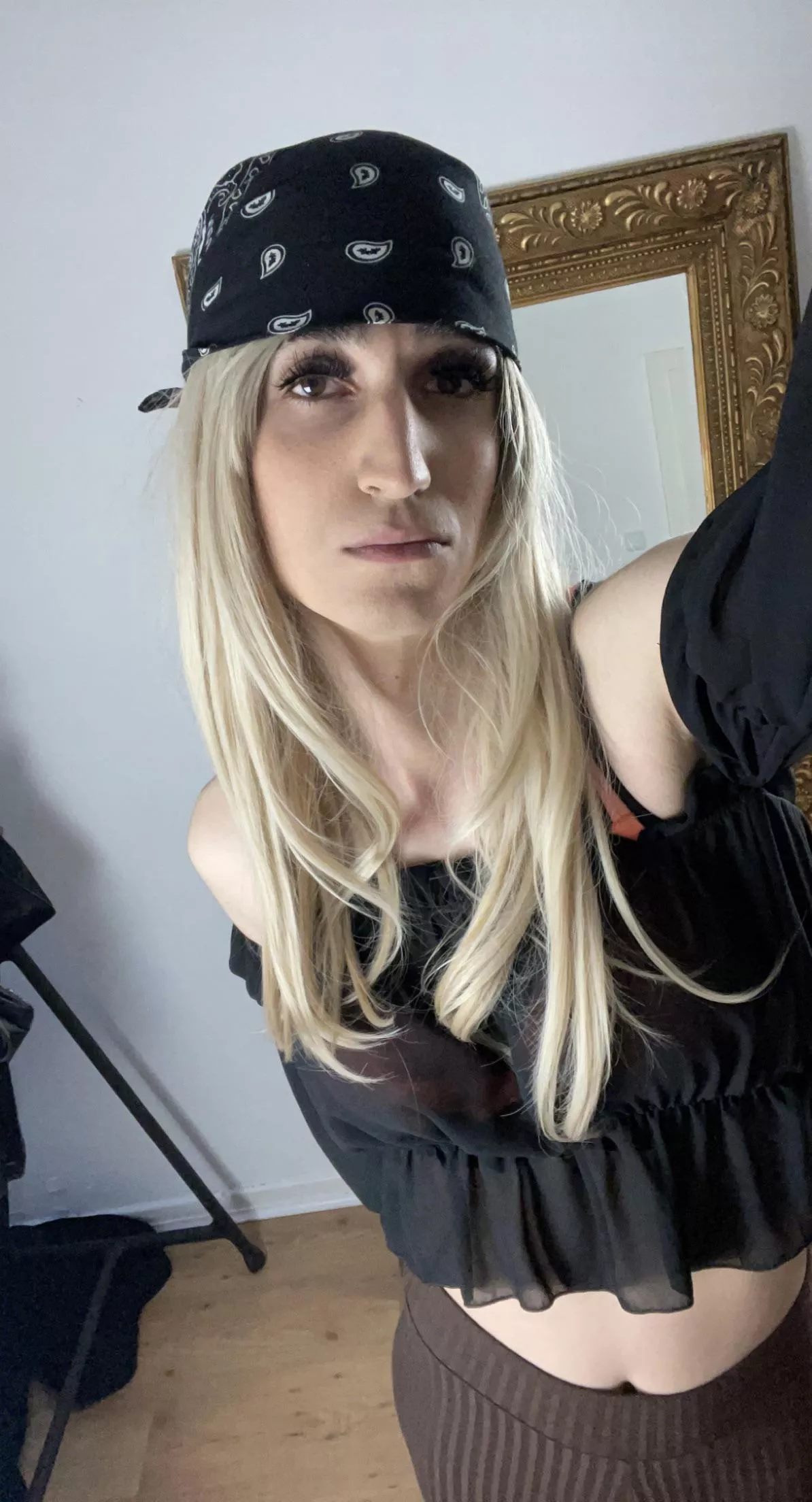 Would you take me out?💕👉🏼👈🏻 posted by No-Function-5266