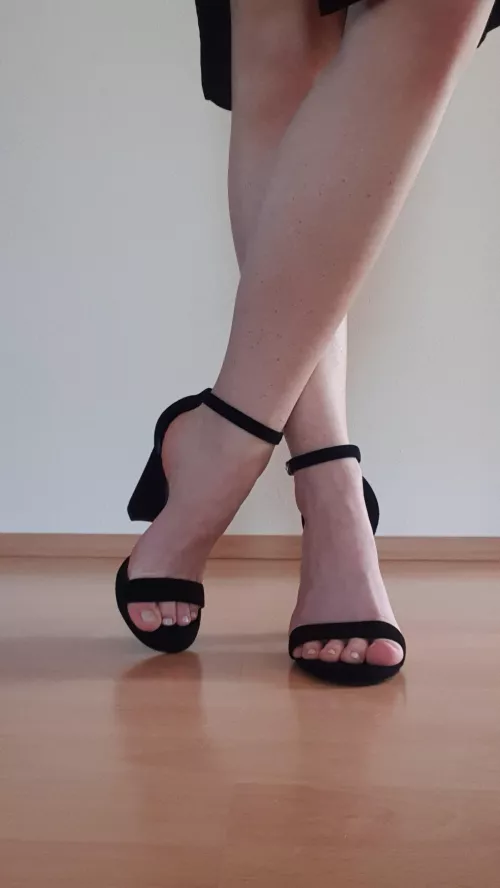 Would you take them off for me? [F] by littlemsfeetsies