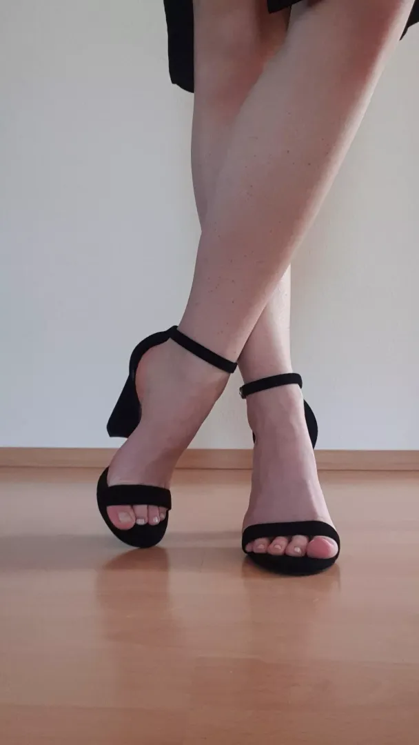 Would you take them off for me? [F] posted by littlemsfeetsies