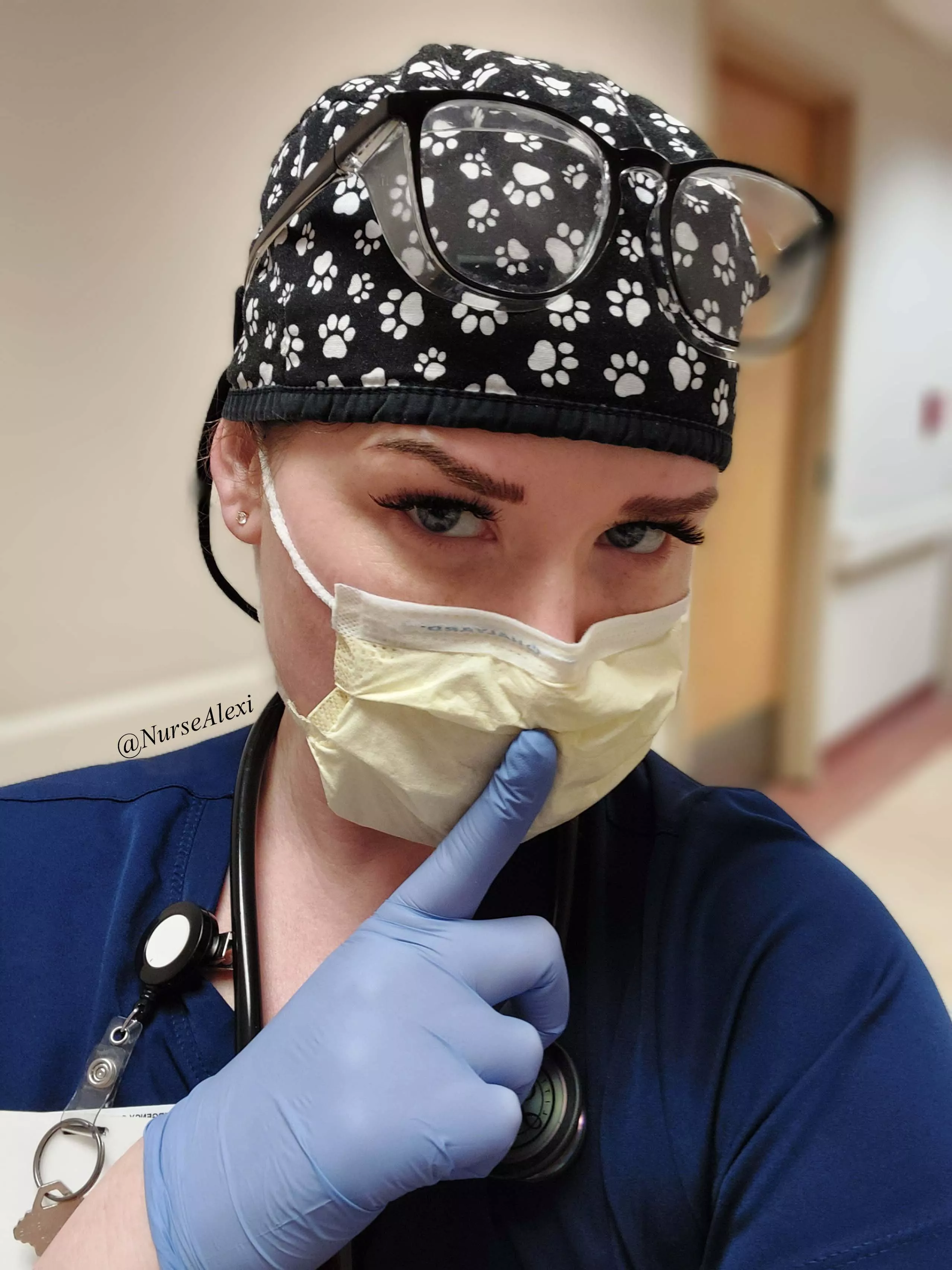 Would you tell the doctor what we're up to? 🧤🩺🌡⛓️😇👅 posted by nursealexi