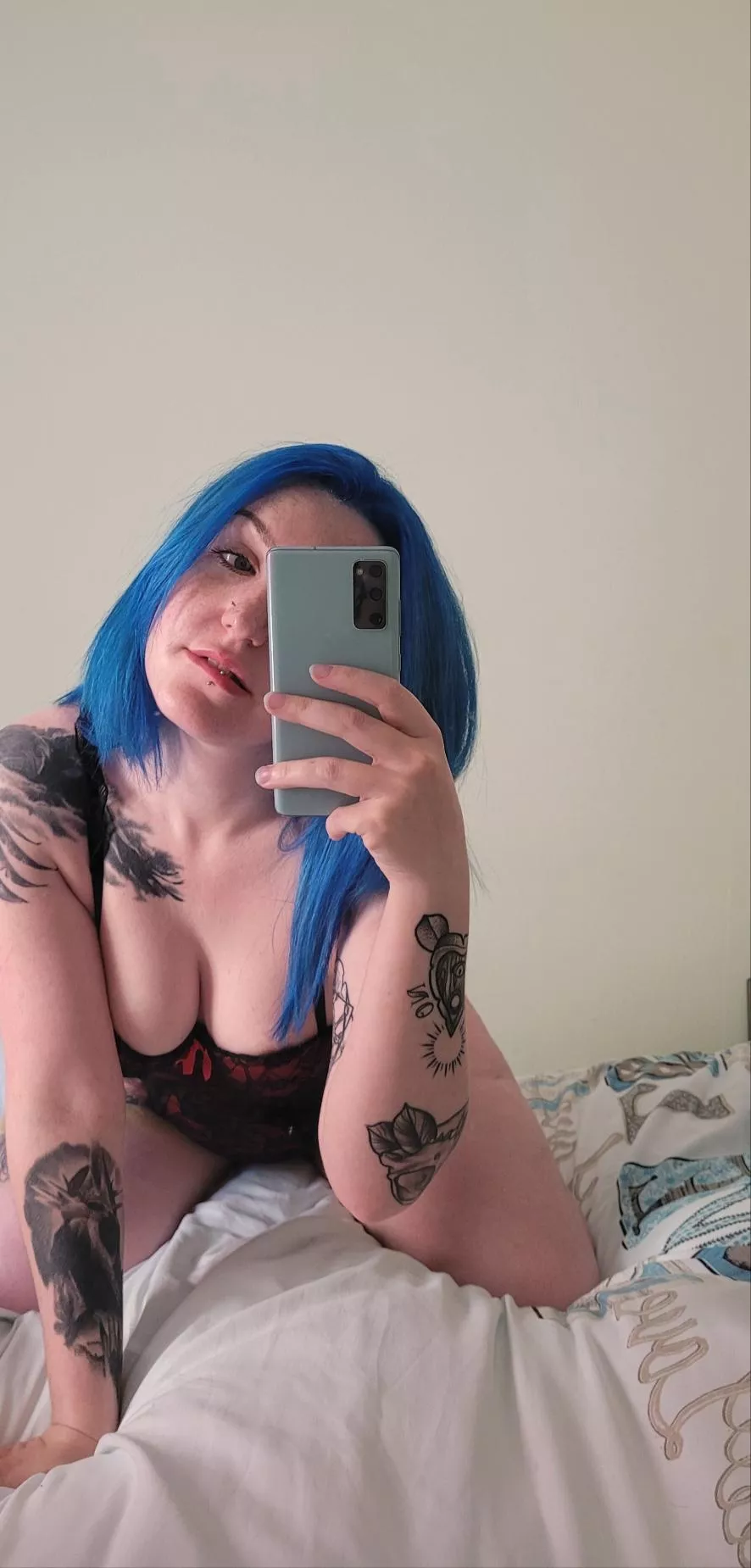 would you watch LOTR with me? 🥺 posted by Money-Employment6831