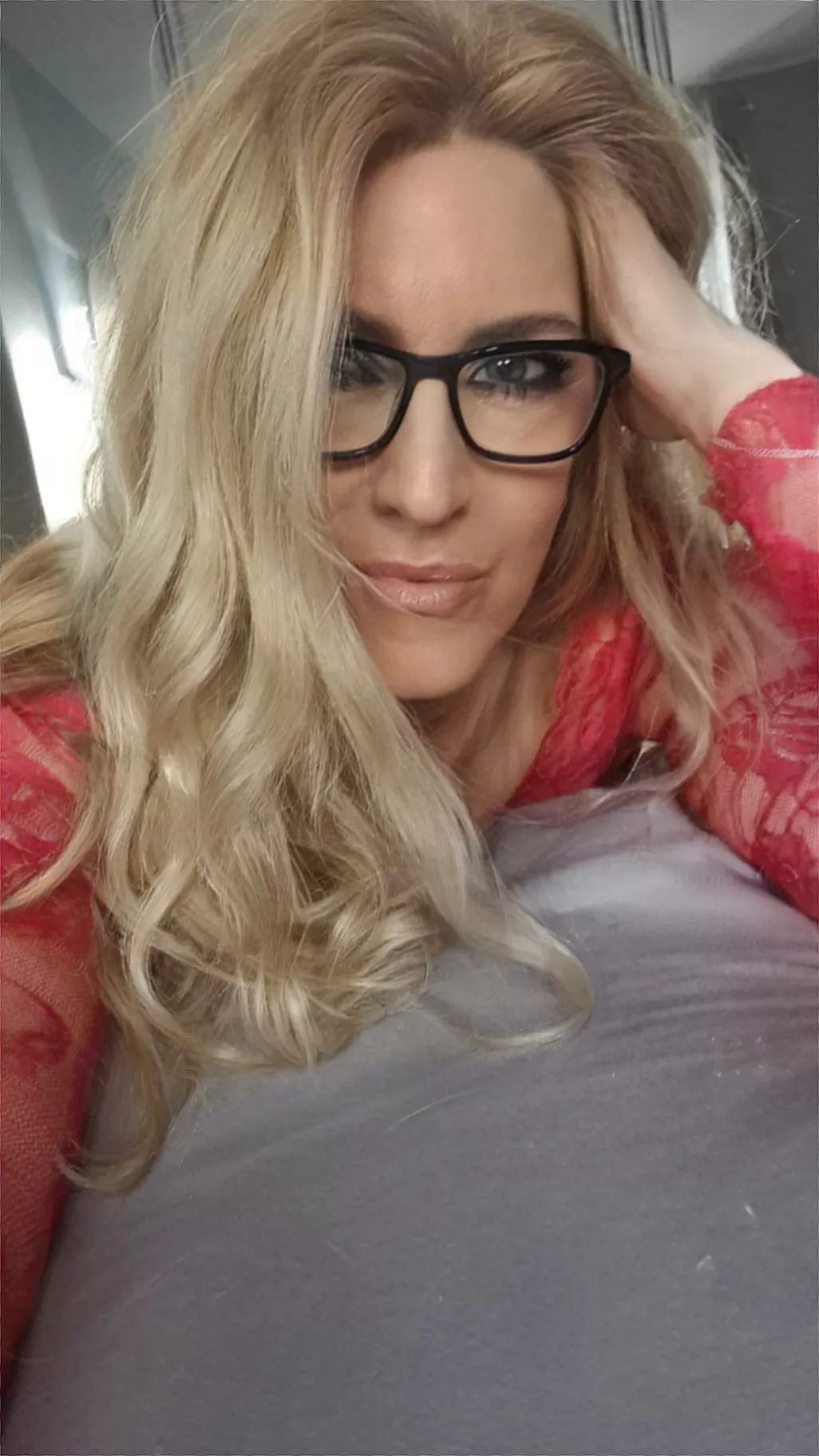 Would you watch me on cam??? posted by Louise_fabs