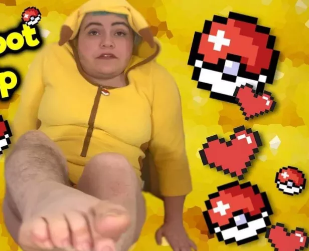Would you worship Pikachu's feet? by scoobsboob