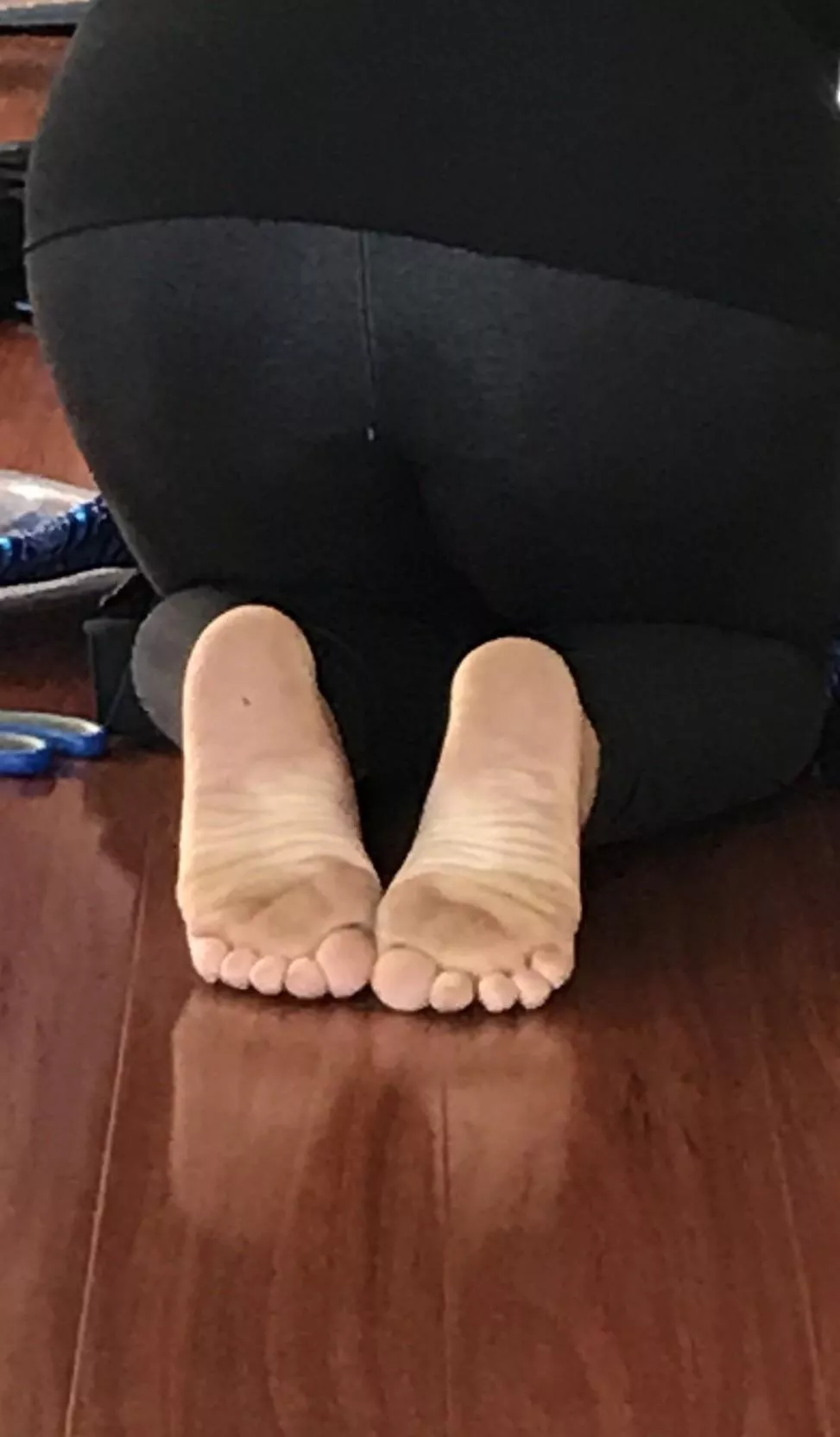 Wouldn’t you love my sister in-laws soles around you cock while your heads inside her pussy? posted by Known_Percentage5371