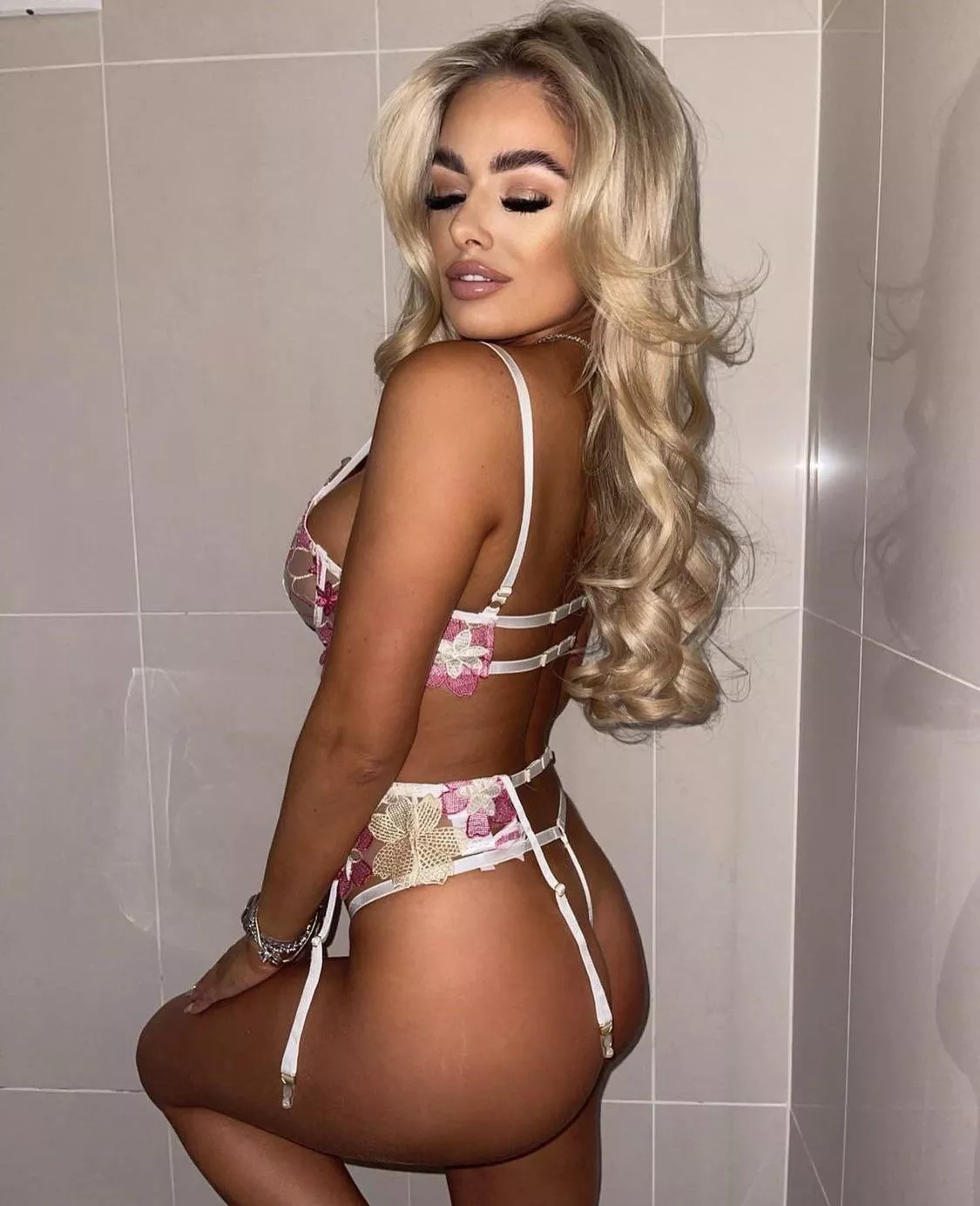 Wow posted by Chaving