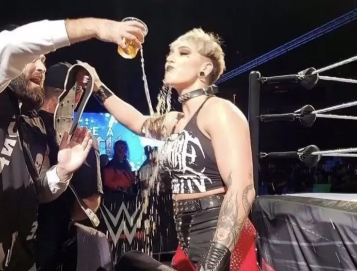 Wow Ripley posted by Stratusfactiontime